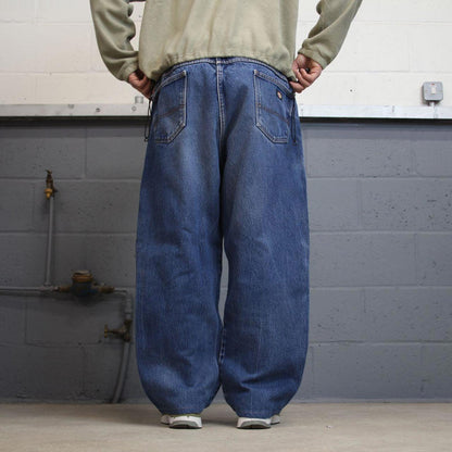 Vintage Dickies jeans loose y2k W48L28 blue denim 90s skater style 5 pocket pants