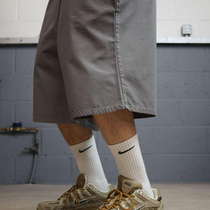 Dickies baggy carpenter shorts grey W44 long leg chino skater style shorts