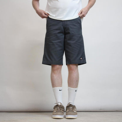 Dickies carpenter shorts W29 chino skater style cargos