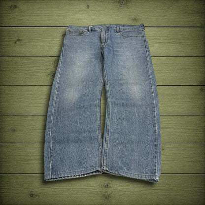 Y2K Levi’s 505 jeans straight leg washed blue #Straight fit 5 pocket pants belt loops red tab logo
