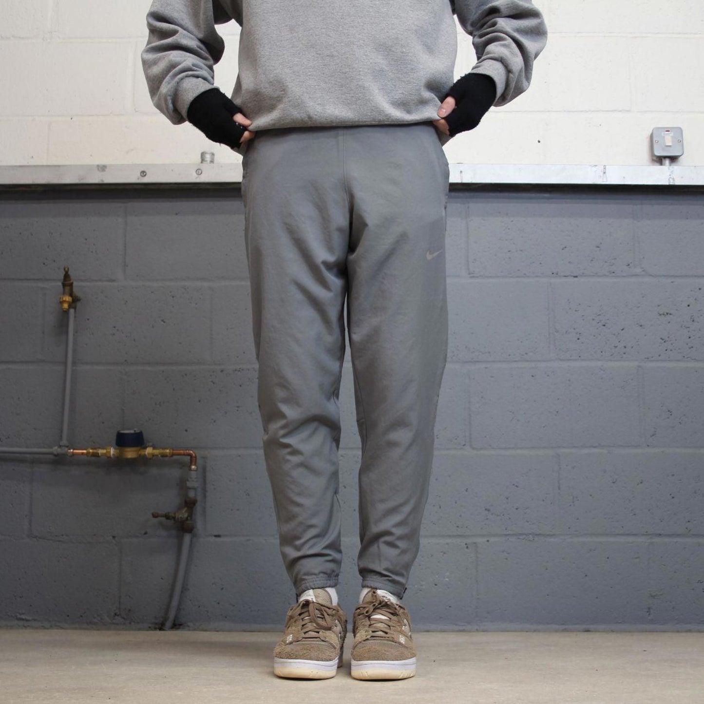 00s Nike tracksuit bottoms grey small y2k style sportswear track pants gym wear