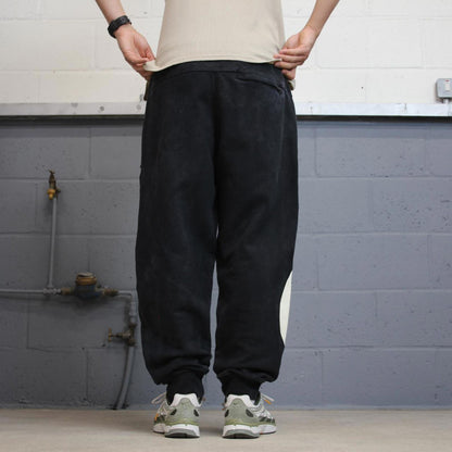 Black baggy Nike joggers L y2k style sportswear track pants loose fit