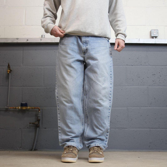 Vintage Carhartt jeans denim skate style workwear pants lightwash blue