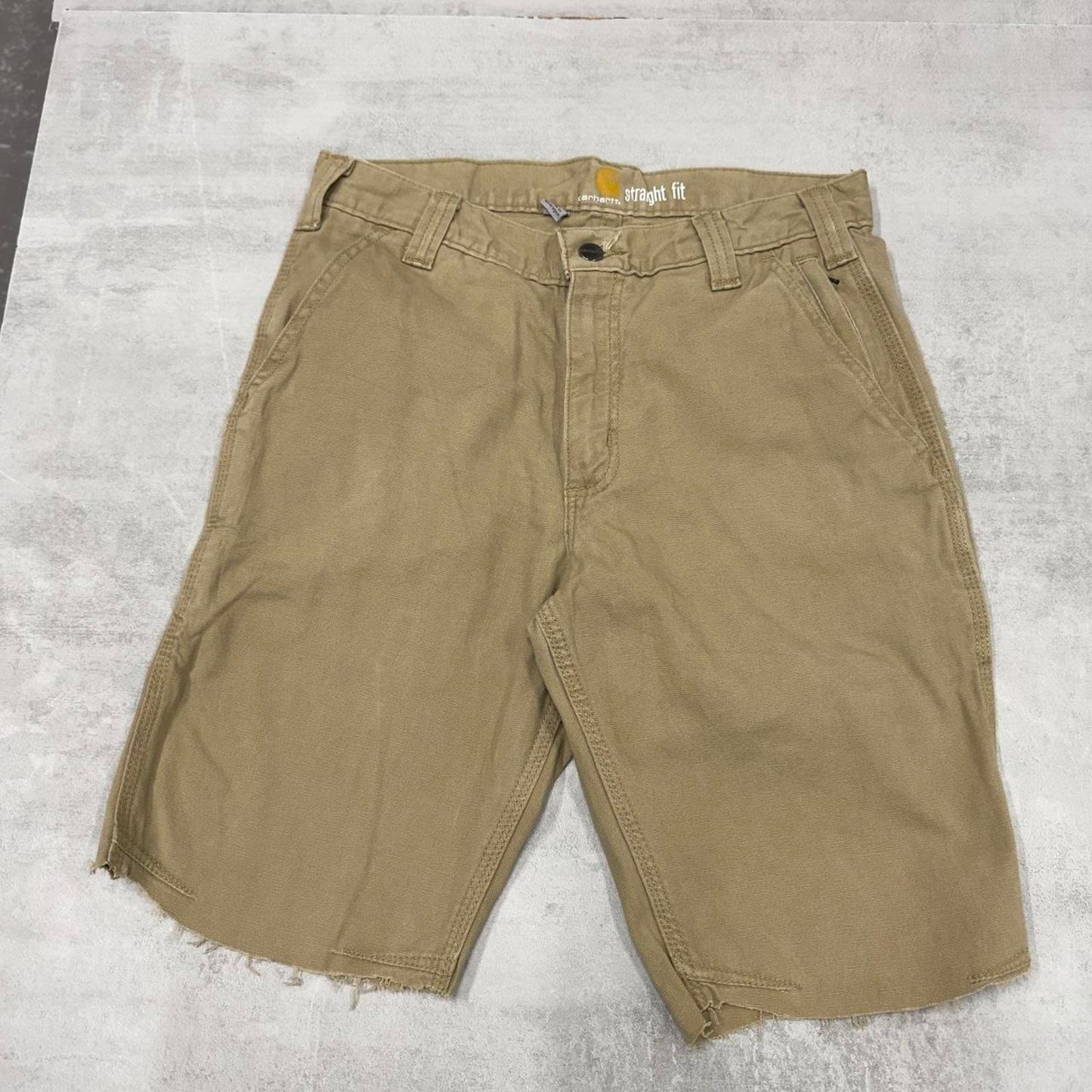 Carhartt shorts W31