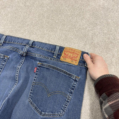 Vintage Y2K Levi’s 505 jeans blue straight leg 00s style denim pants red tab logo