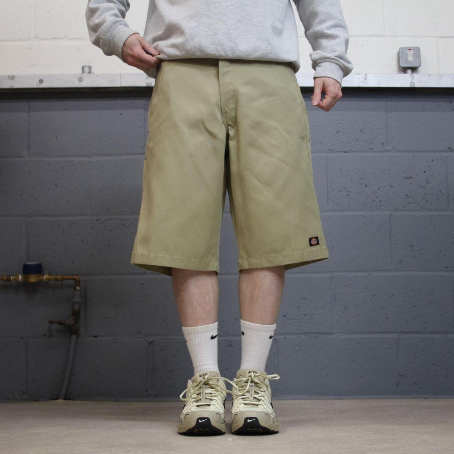 Dickies baggy carpenter shorts khaki Twill chino skater style shorts wide long leg