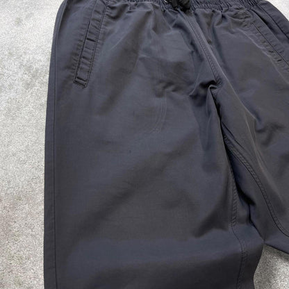 Dark Grey Nike trackies Medium y2k style joggers embroidered Swoosh logo track pants