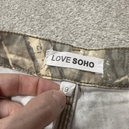 Women’s Baggy camo carpenter pants Y2K 9 green Love Soho loose leg camouflage utility trousers