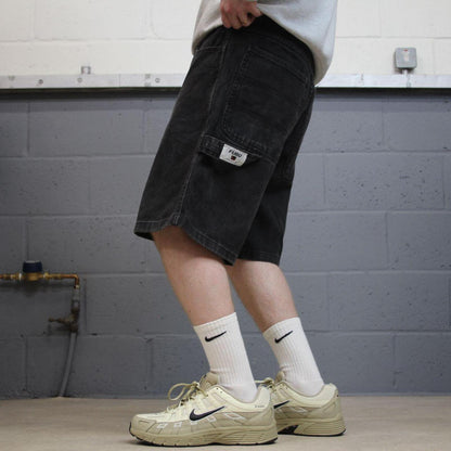 Baggy denim carpenter shorts cargo black Loose skater style surf jorts FUBU embroidered