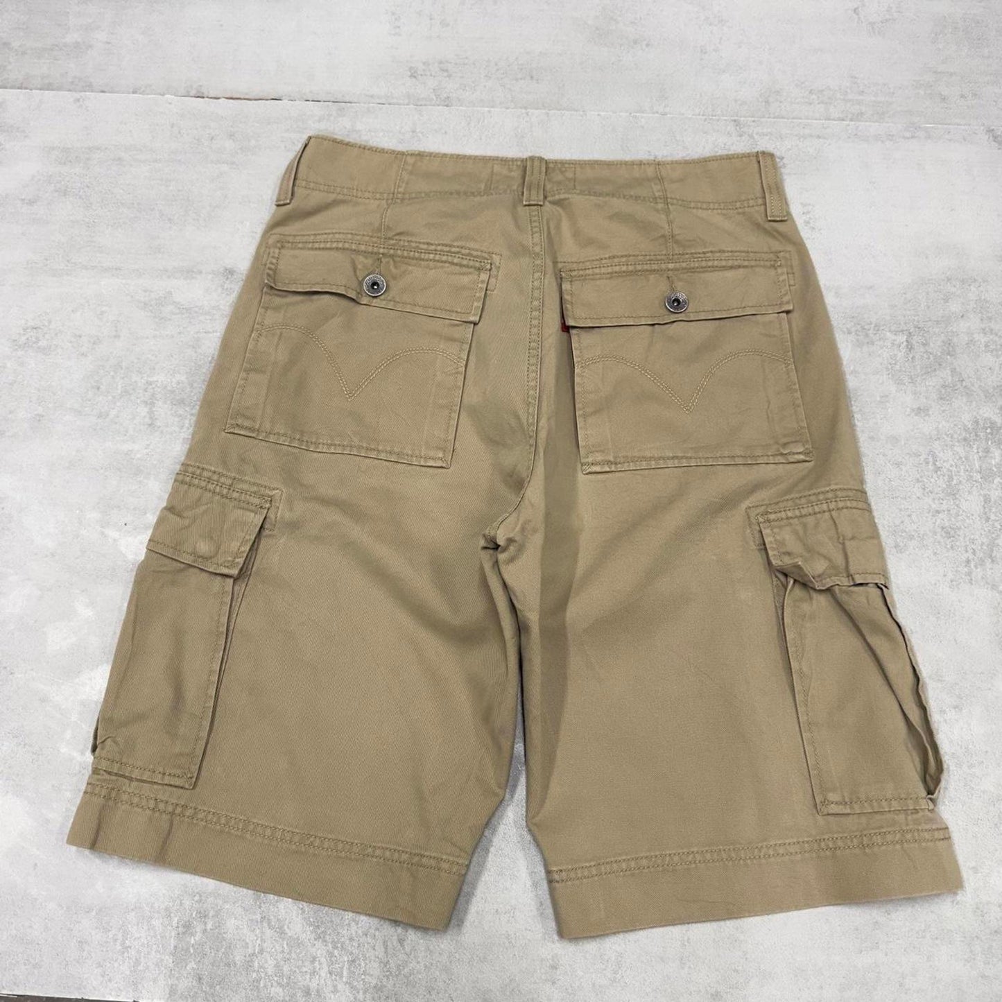 Mens baggy Levis cargo shorts W32 beige loose cargo utility skater shorts