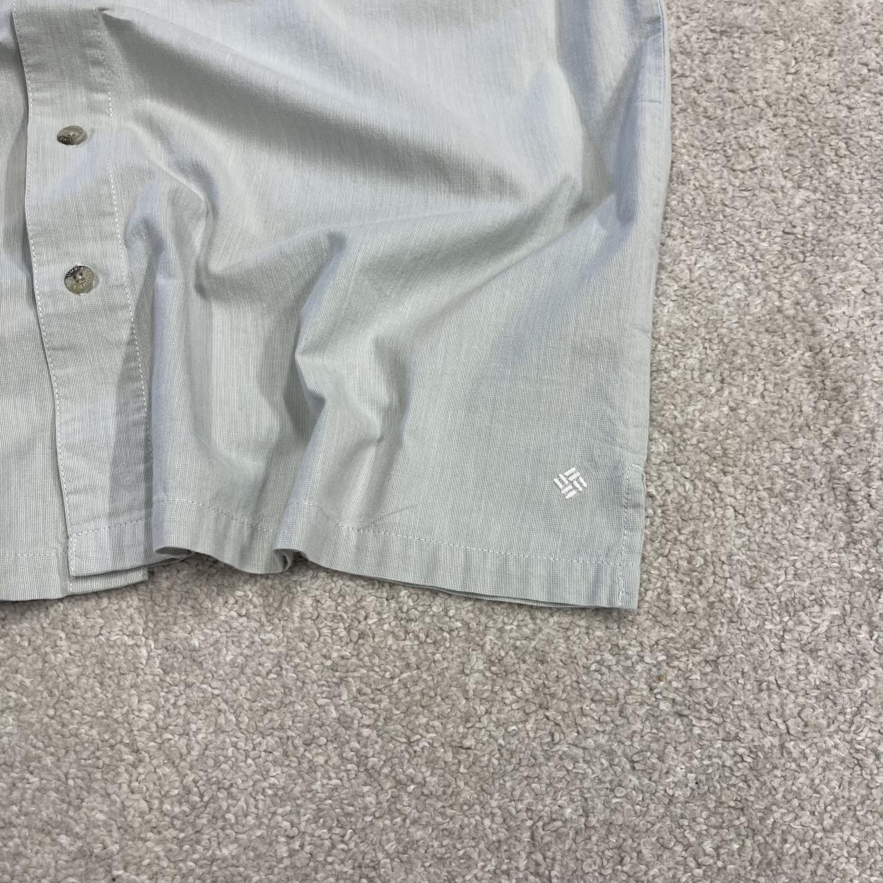 Y2KColumbia technical shirt short sleeve light blue Surf style button down summer shirt