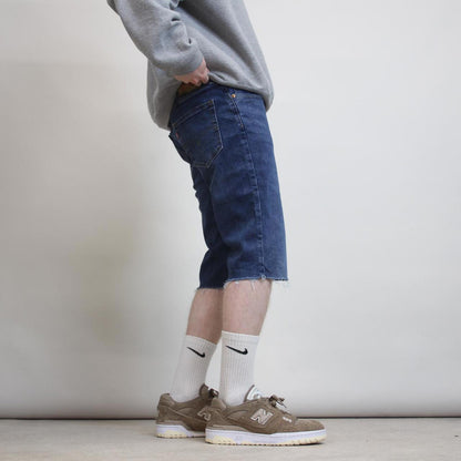 Mens Levi’s jorts W33