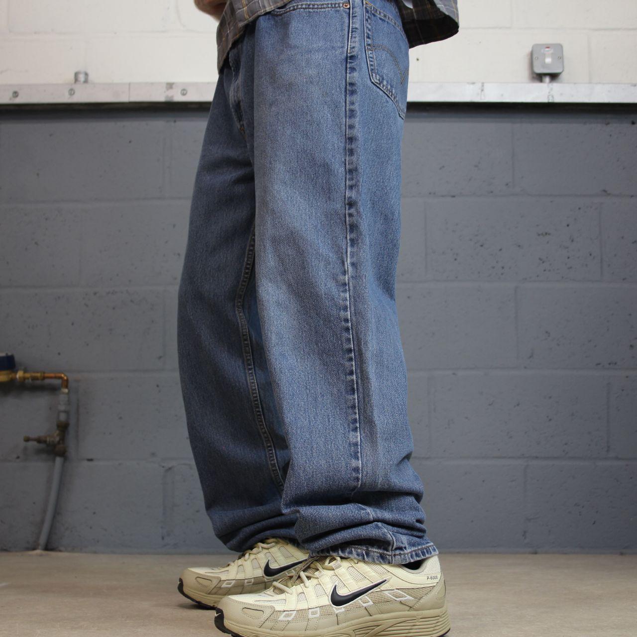 Levi’s 550 jeans y2k W36L32 blue denim Levi’s loose straight leg relaxed fit red tab logo pants