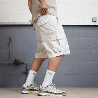 Mens Chaps cargo shorts W38