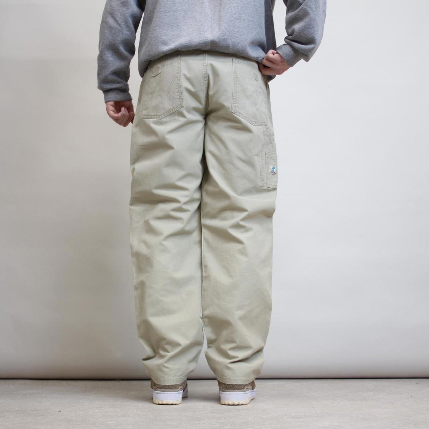 Wrangler carpenter trousers W32L30 beige skater style cargos