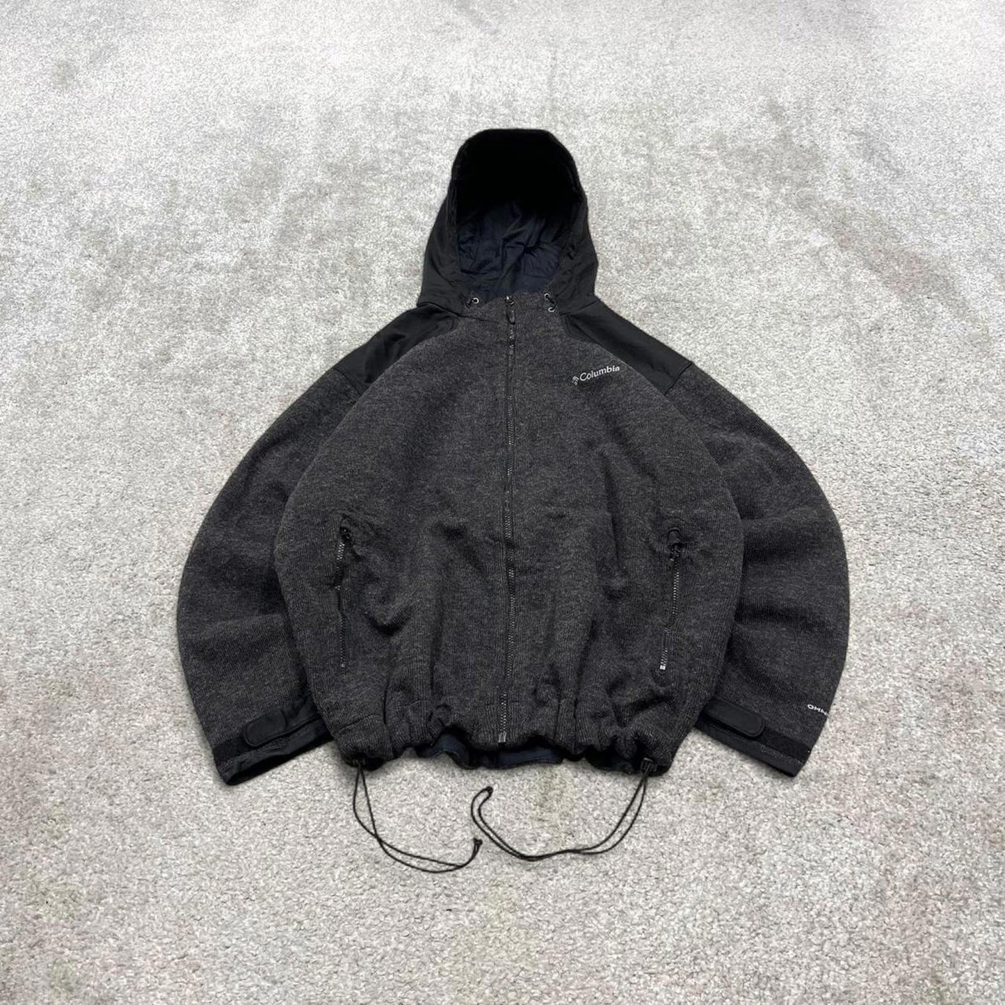 Y2K Columbia technical windbreaker fleece jacket grey Omni-wind hooded tech coat embroidered