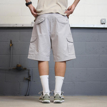 Baggy CHAPS cargo shorts W38