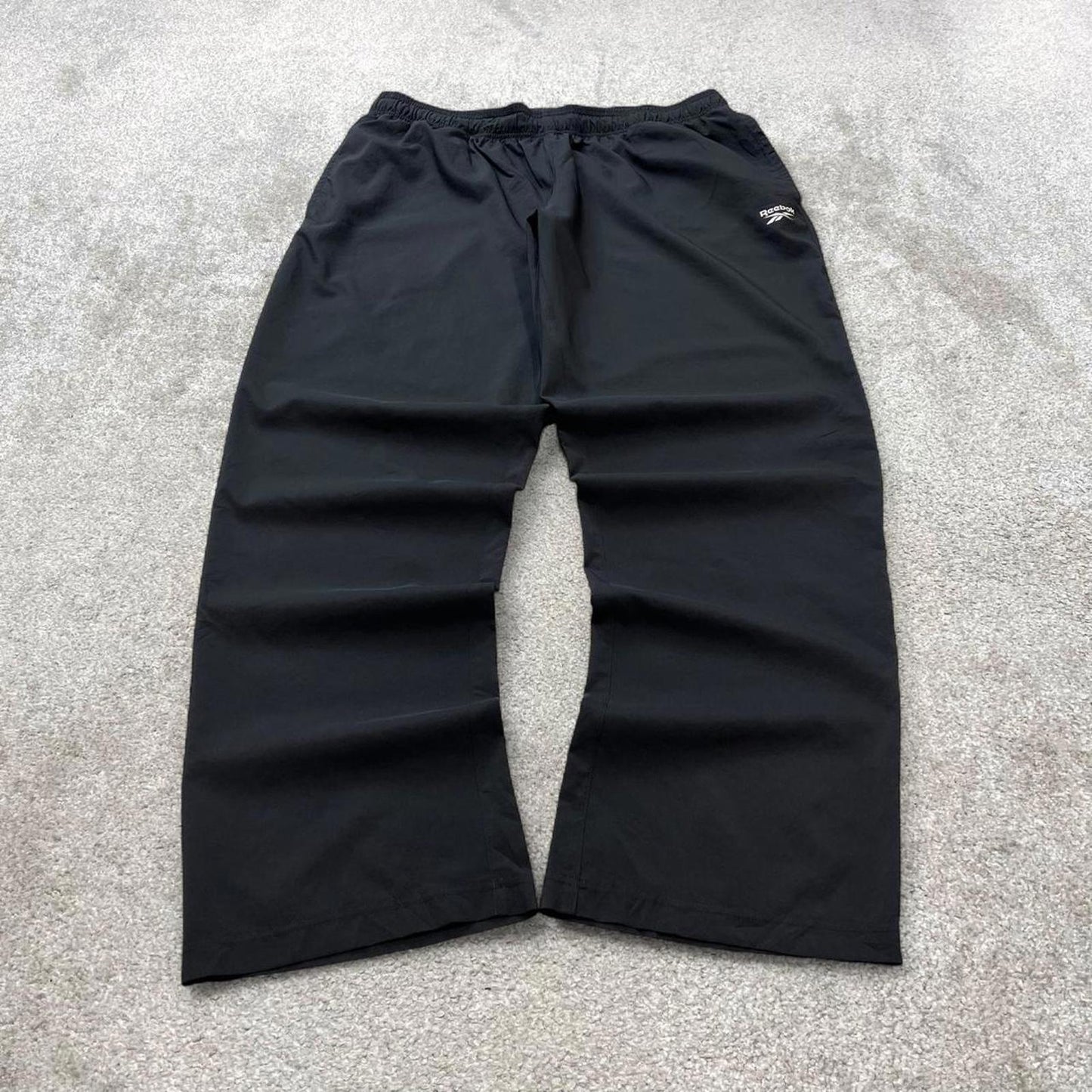 Black Reebok trackies XL loose y2k style joggers adjustable print logo track pants