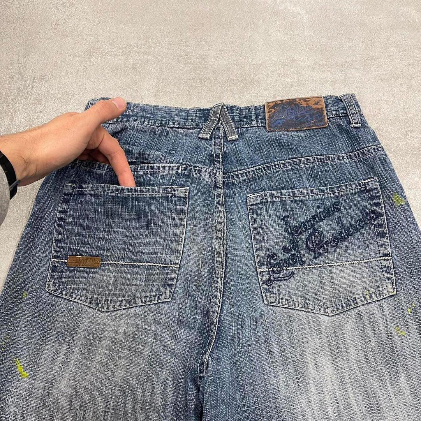 Blue Akademiks jeans W29L30 big embroidered y2k stitch design loose fit