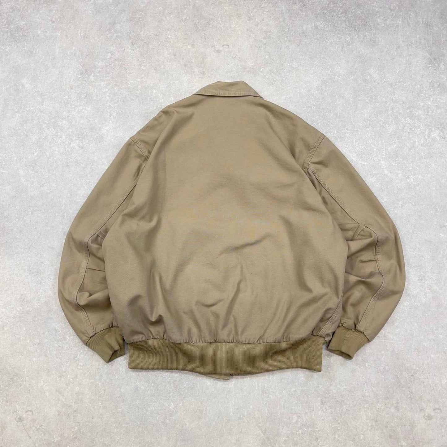 Beige Carhartt bomber jacket XL loose workwear 90s style jacket patch logo