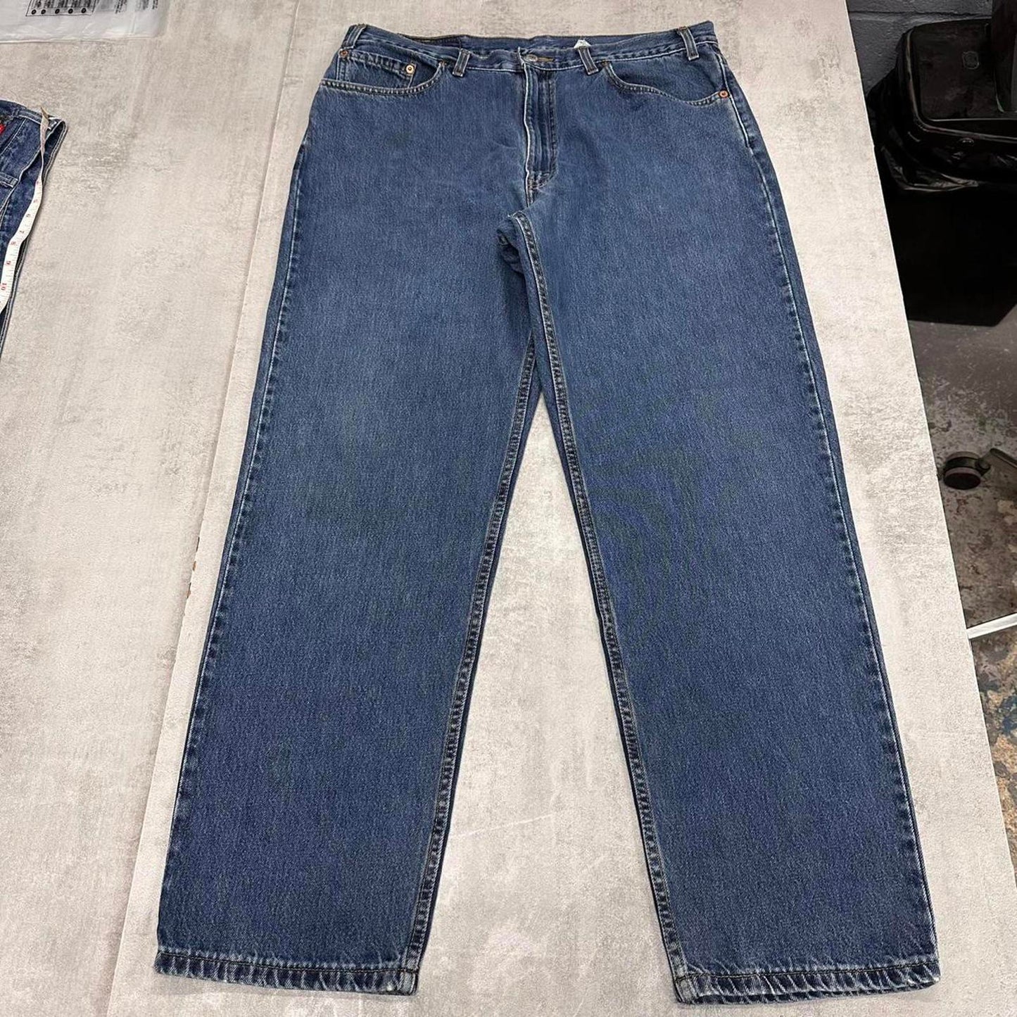 Blue Levi's 550 jeans W38L32