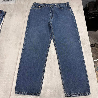 Blue Levi's 550 jeans W38L32