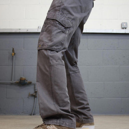 Grey Carhartt cargo pants W31L32 relaxed 90s style skater loose leg cargos patch logo