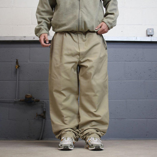 Vintage baggy 90s skater pants Khaki beige Red Kap chino twill style workwear trousers W48L36