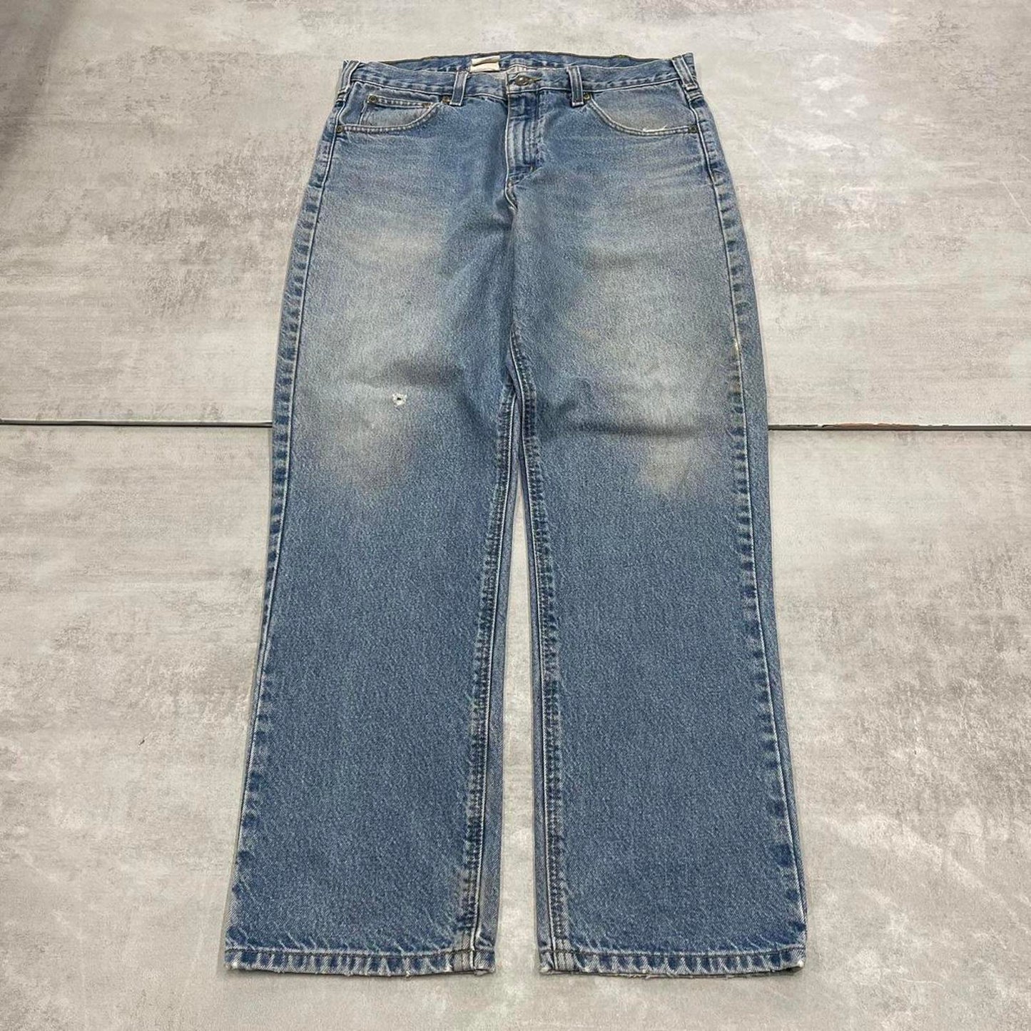 Blue vintage Carhartt jeans W36 L32 Loose traditional fit denim work jeans