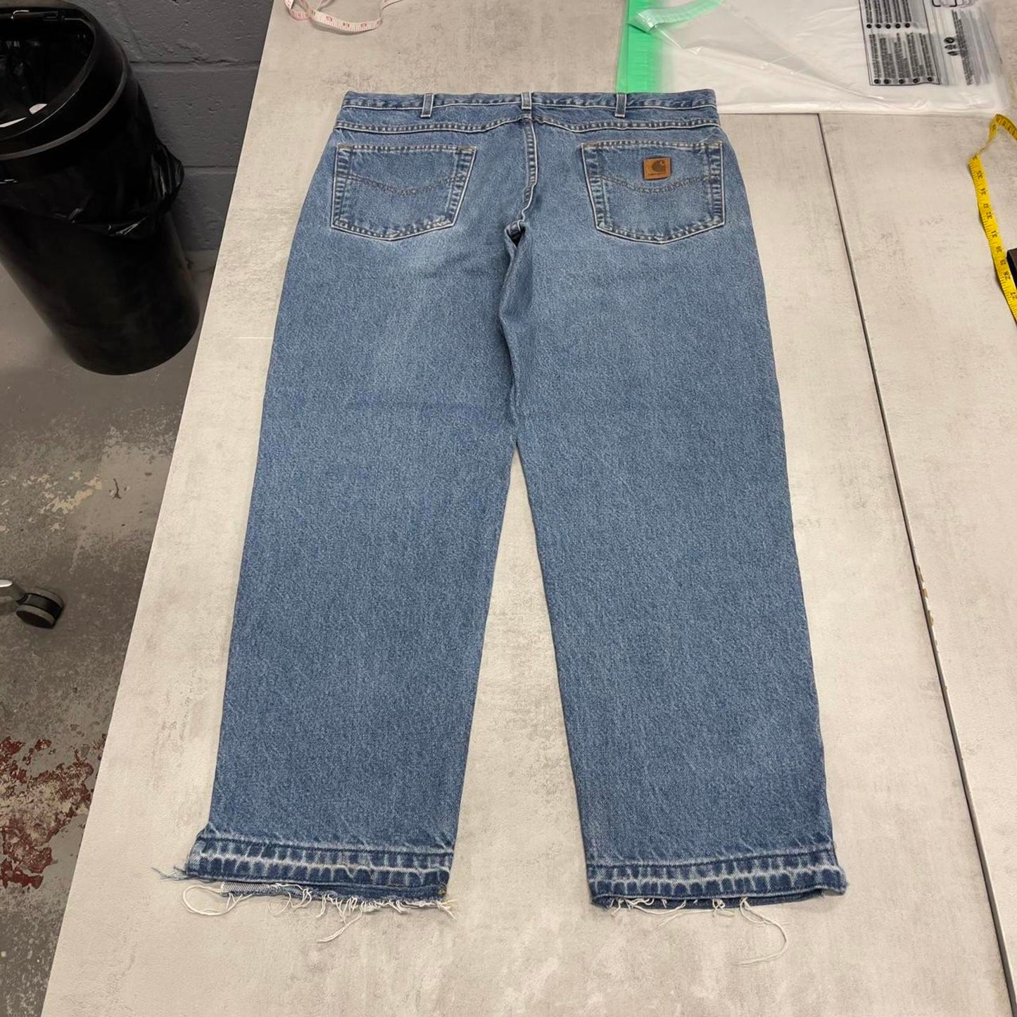 Blue Carhartt jeans W38L29 loose denim 90s style skater jeans
