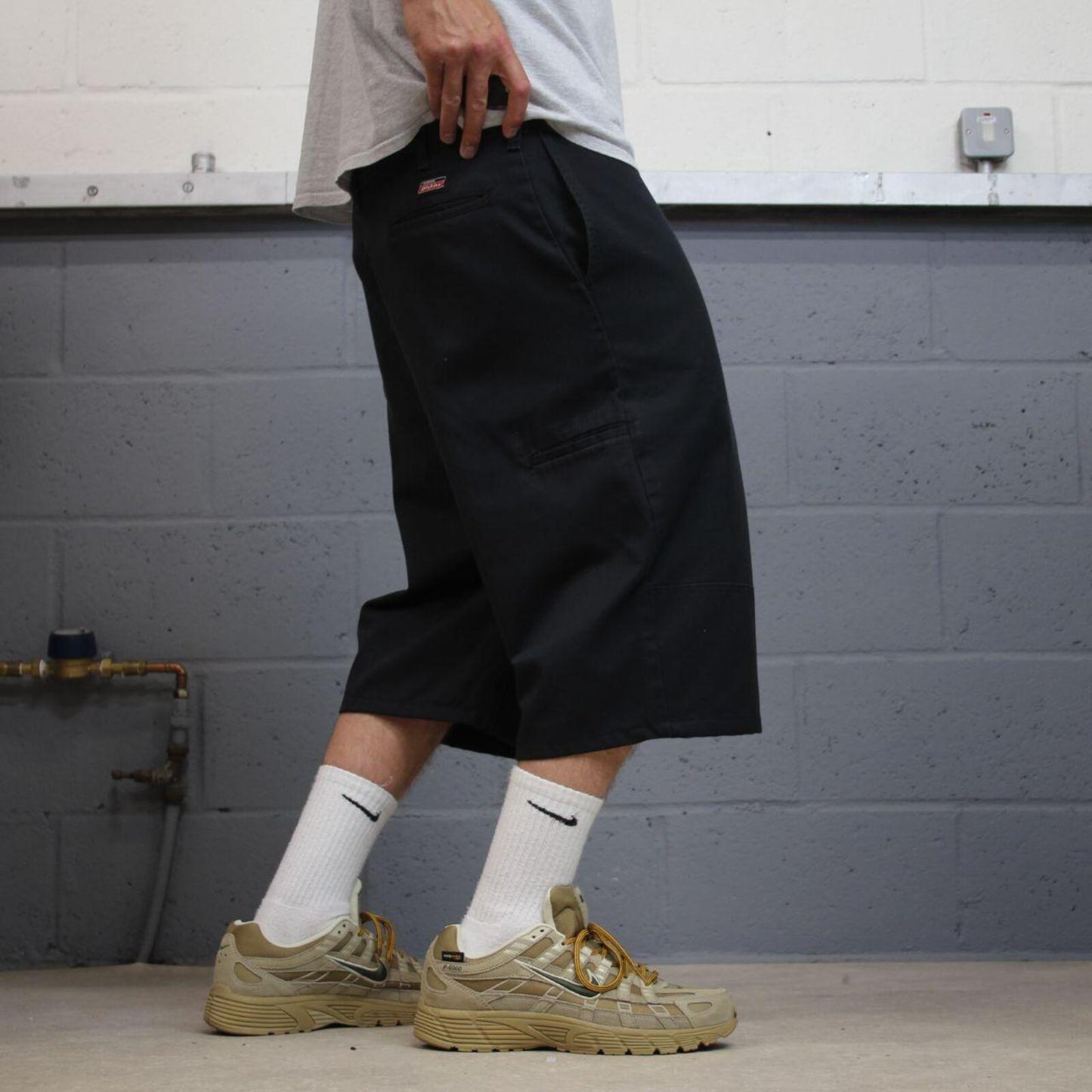 Dickies carpenter shorts chino black Chino style skater shorts long loose leg festival