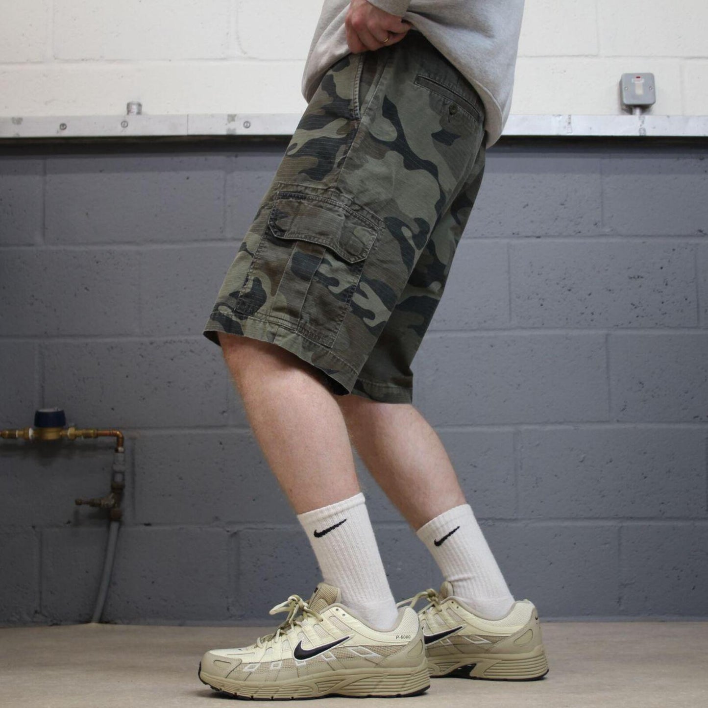 Dickies camo cargo shorts relaxed khaki Workwear skater style shorts loose leg