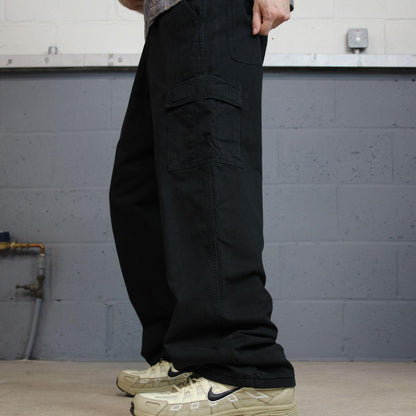 Wrangler flannel lined cargo pants y2k black Loose leg 2000s style skater work pants