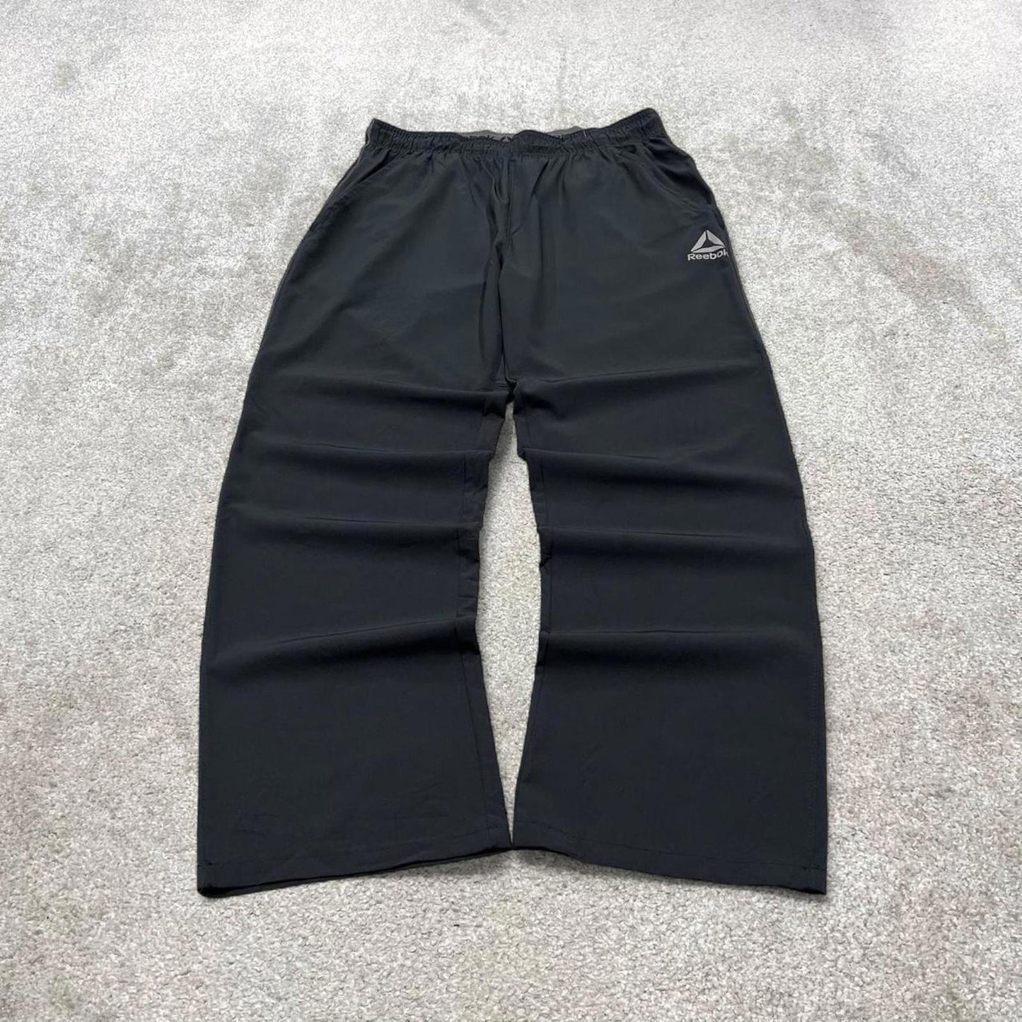 Y2k Reebok tracksuit bottoms Medium men's black joggers casual sports gym wear track pants