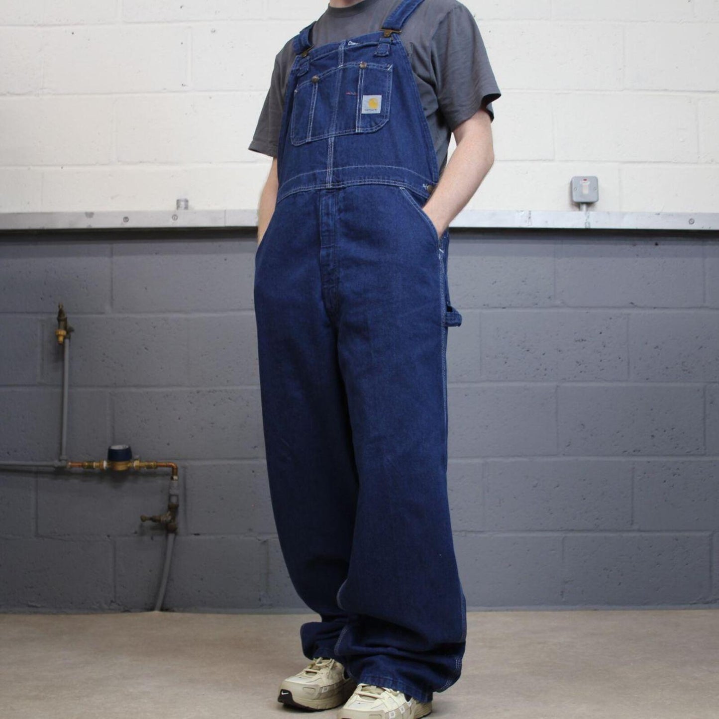 Carhartt dungarees baggy denim overalls blue Bib & brace utility workwear farmer