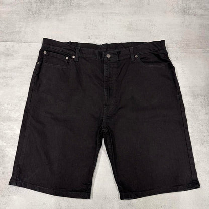 Mens black Levi’s denim shorts W42