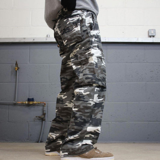Camo cargo pants loose W32L31 khaki grey camouflage y2k style cargo trousers