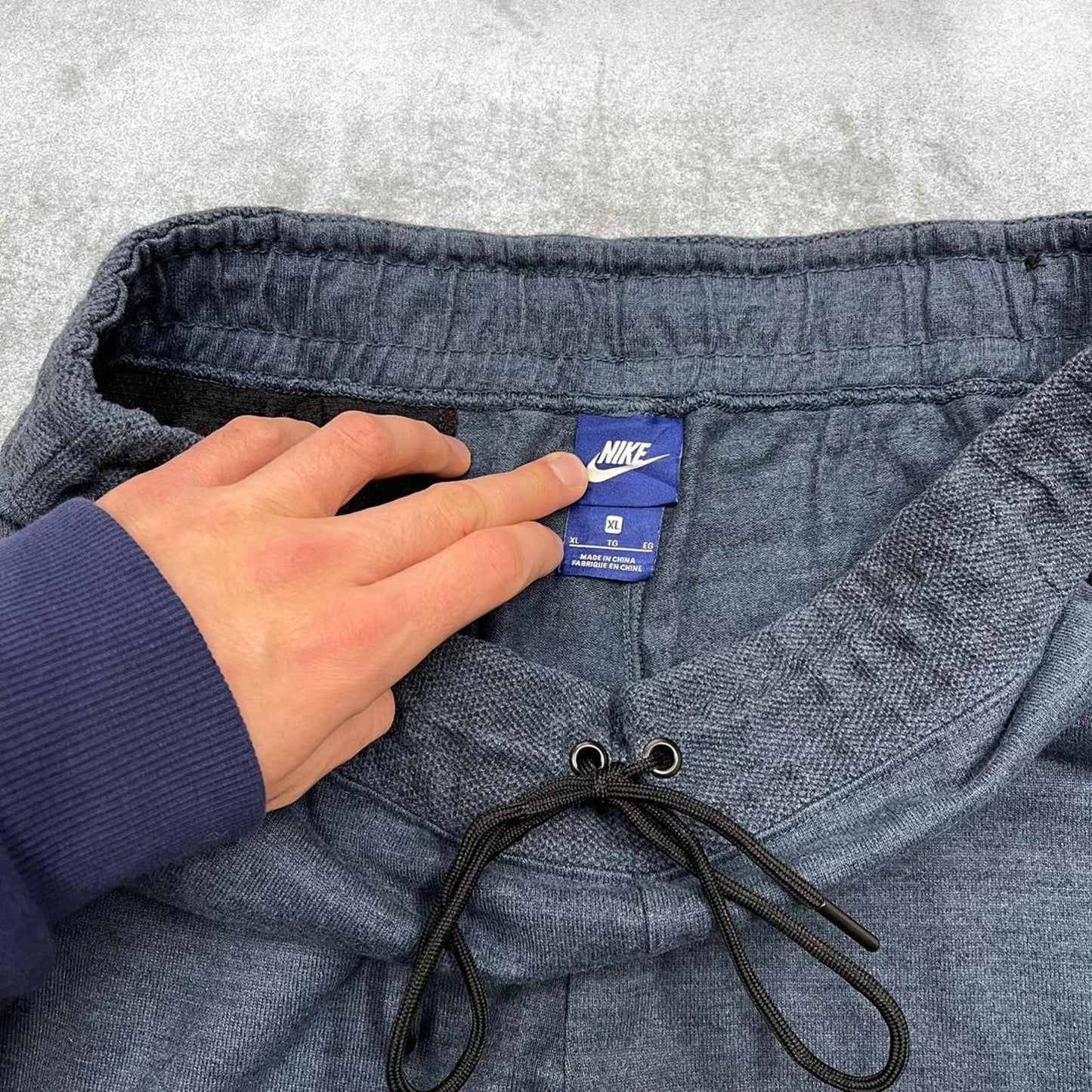 Vintage y2k Nike tracksuit bottoms navy swoosh logo gym jogger sweatpants
