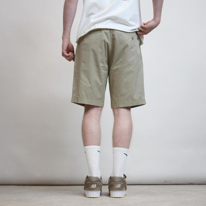 Mens Levi’s shorts W38