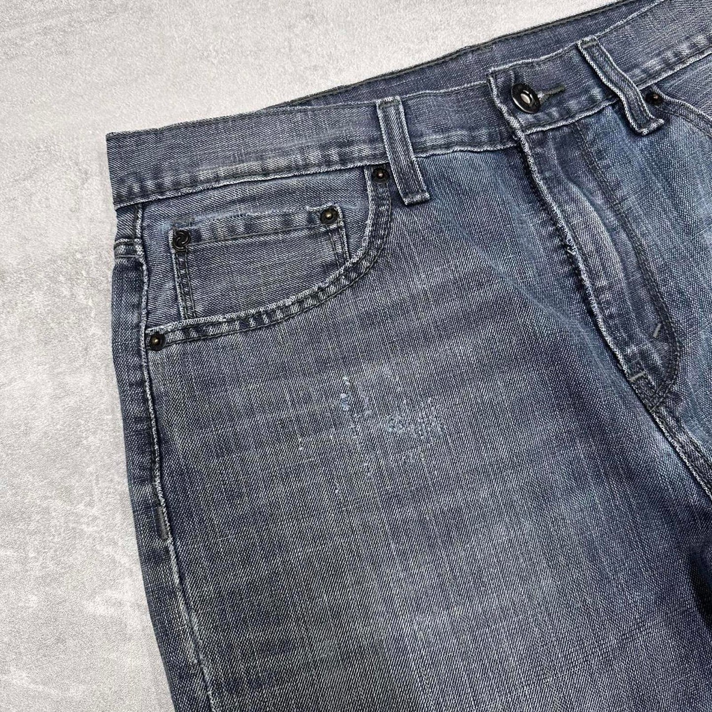 Mens Levi’s jorts W32