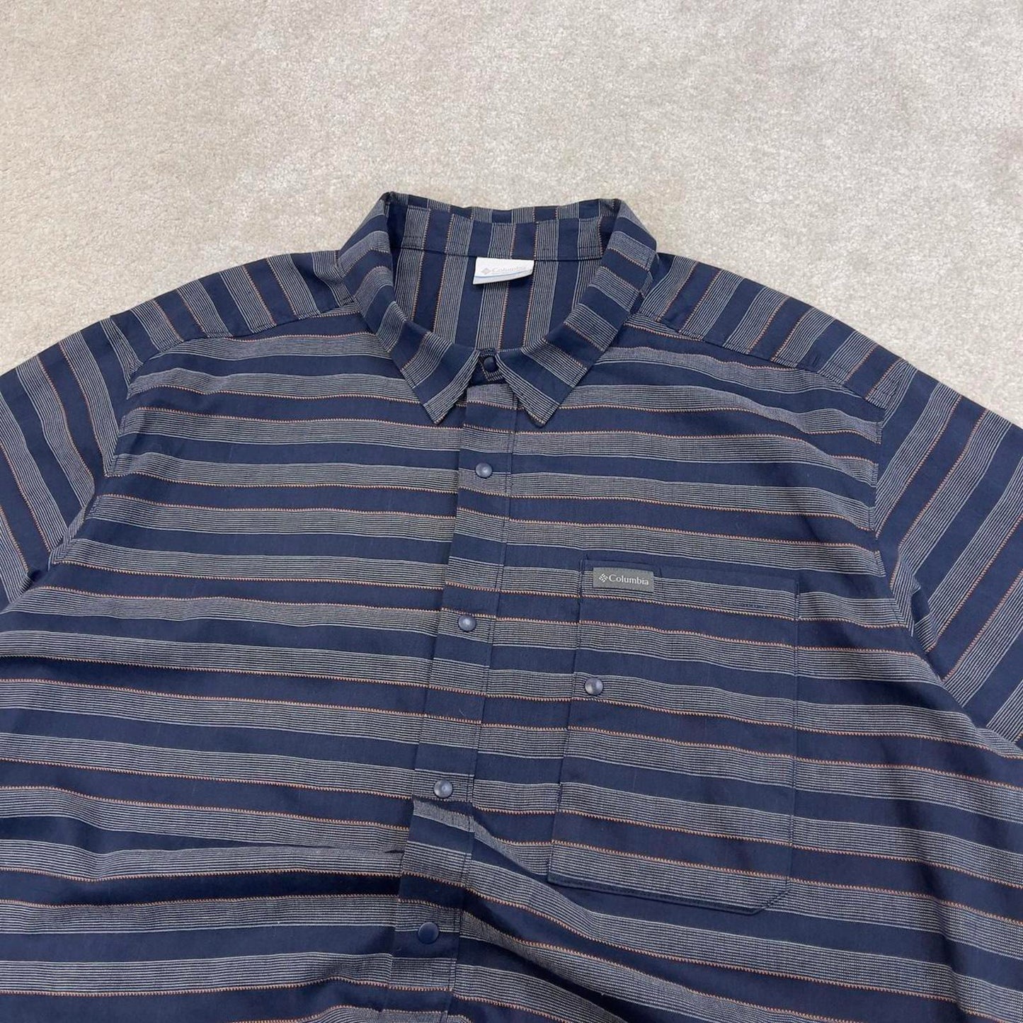 Blue striped Columbia technical shirt XXL men's short sleeve button up autumn y2k style