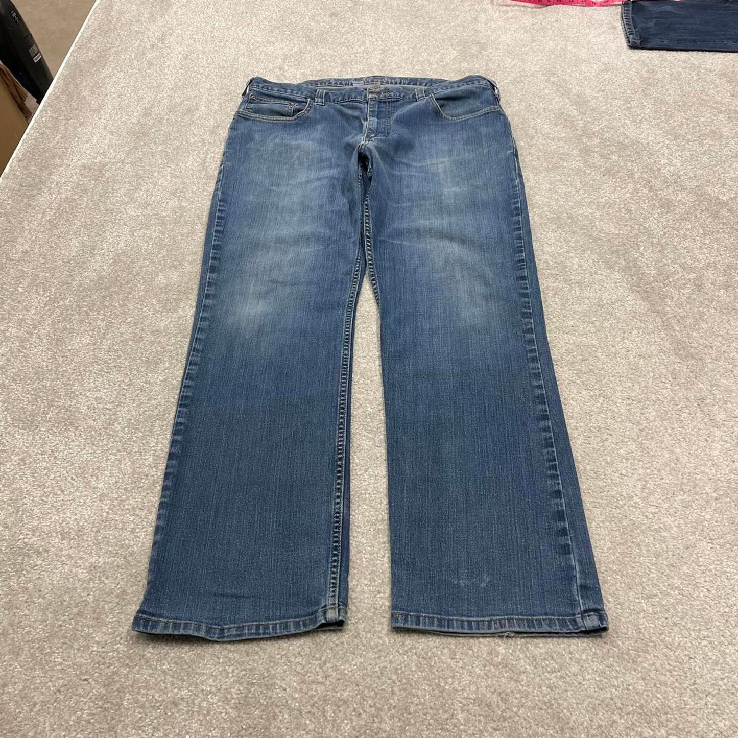 Vintage Carhartt jeans blue denim W36L30 90s skater style straight leg 5 pocket jeans workwear