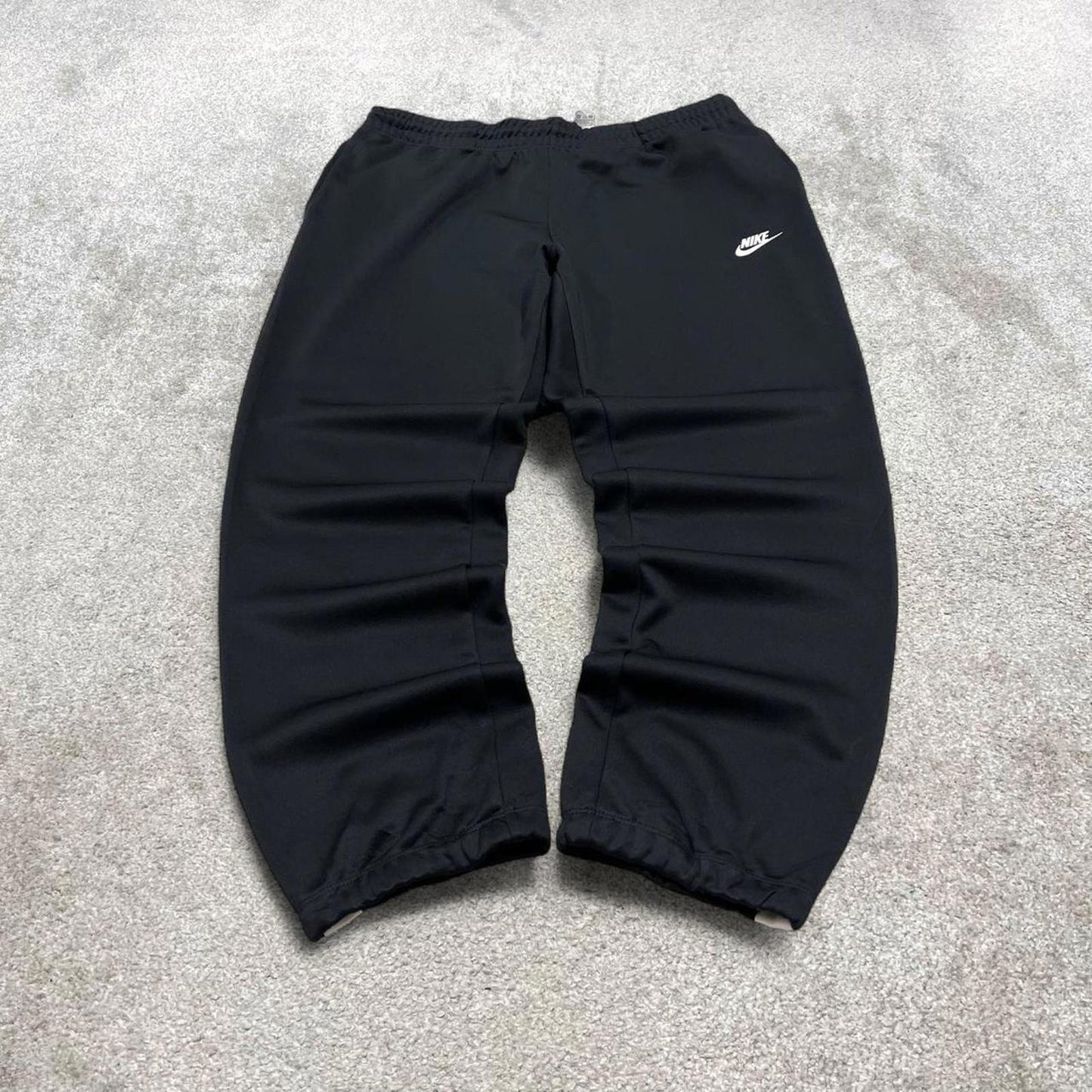 Black Nike trackies XL y2k style joggers print Swoosh logo gym wear track pants