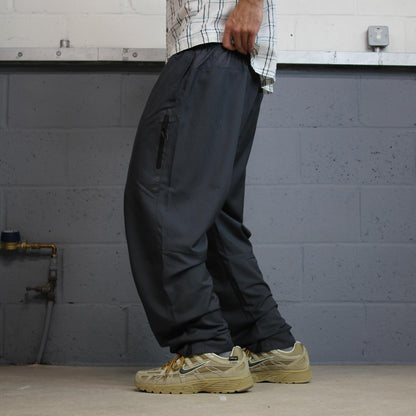 Y2K Fila tracksuit bottoms loose grey XXL Floaty leg 2000s style casual track pants