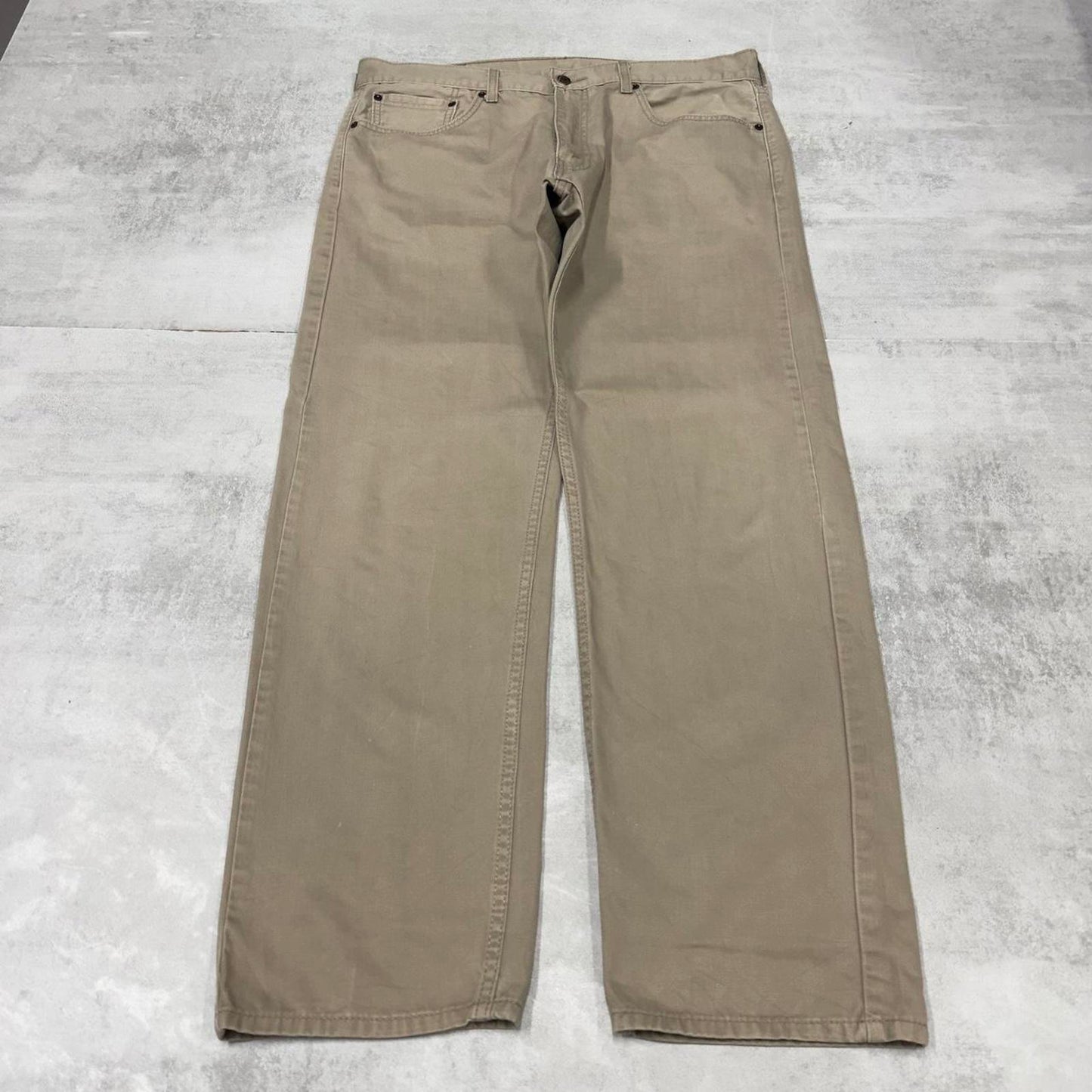 Beige Levis 505 jeans W38L32 straight leg y2k style pants tab logo