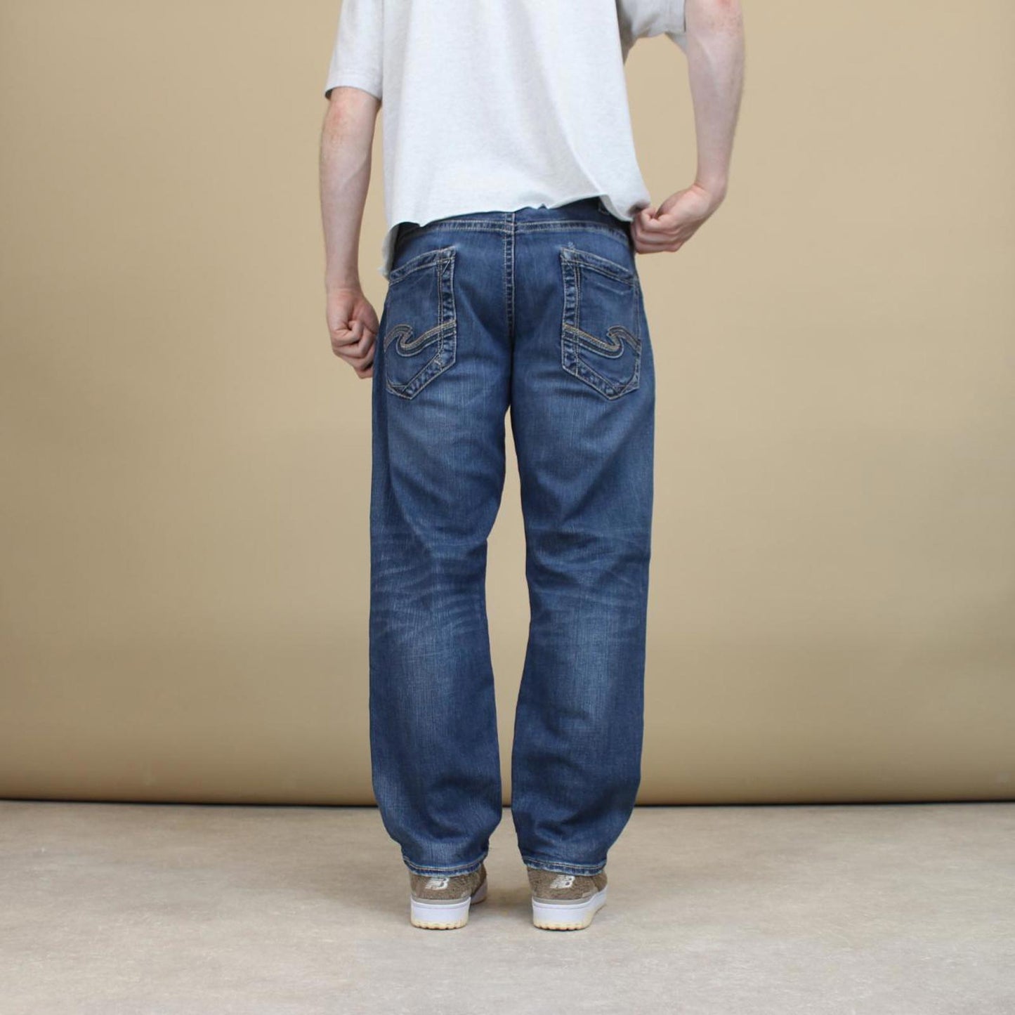 Blue embroidered y2k jeans W36L30