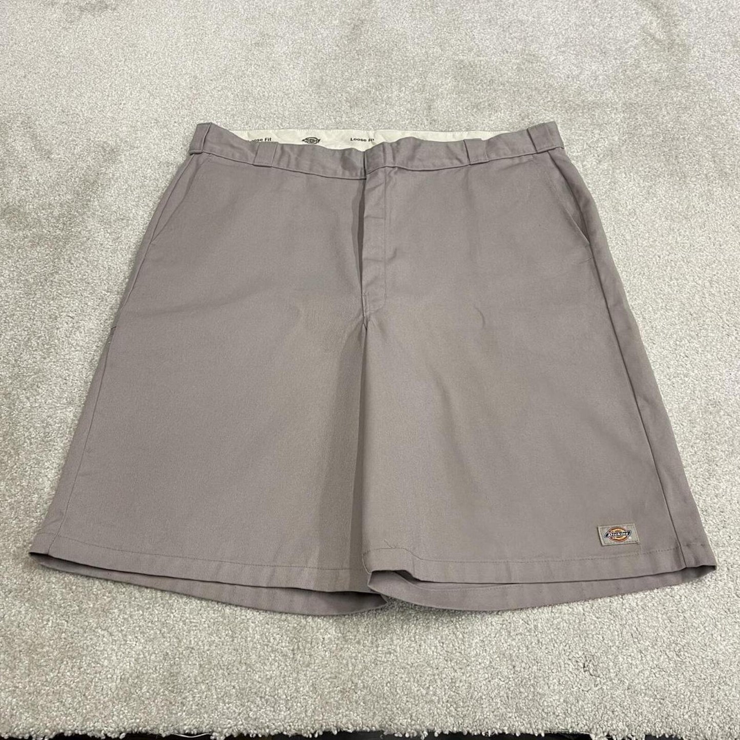 Dickies extra baggy chino shorts carpenter grey Surf style skater shorts long wide leg festival