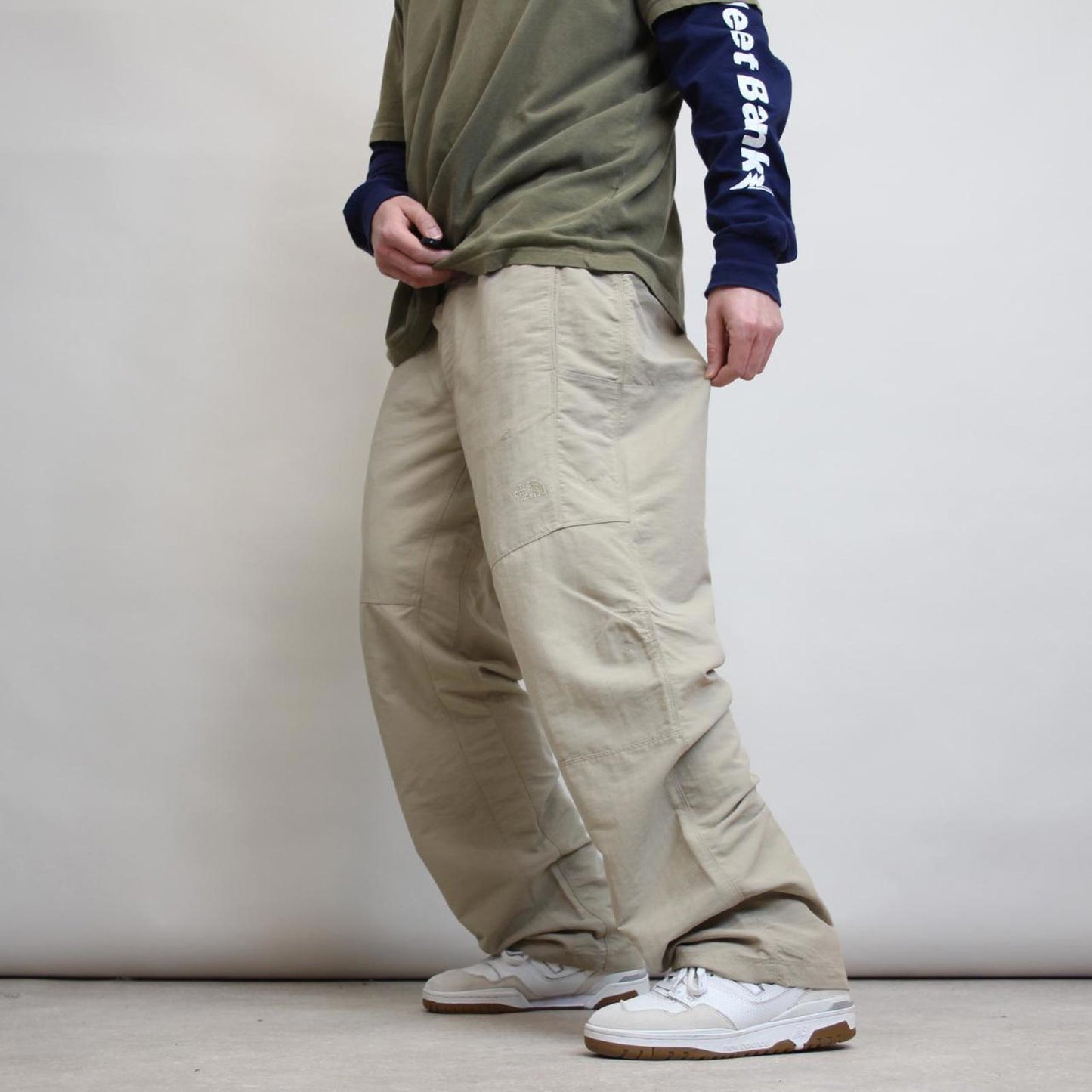 North Face tracksuit bottoms W40