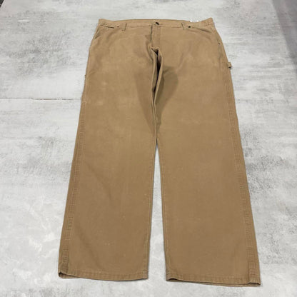 Tan Wrangler carpenter pants W42L32 loose cargo skater style trousers