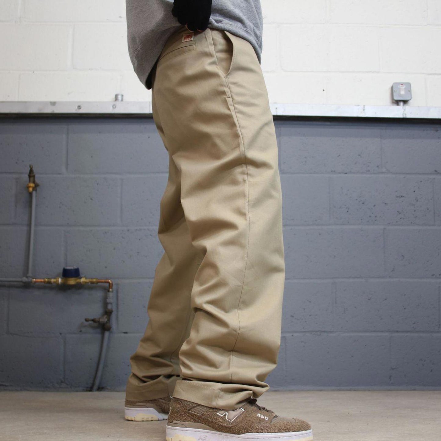 Vintage Y2k loose work pants beige Chino style Red Kap skate trousers workwear patch logo